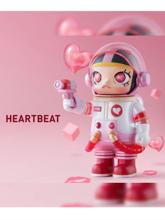 Pop Mart Molly MEGA Space Molly 100% Series 2 Heartbeat - Picture 3 of 8